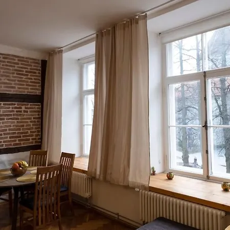 Lejlighed Medieval Romance And View On The Artery Of Old Town Tallinn